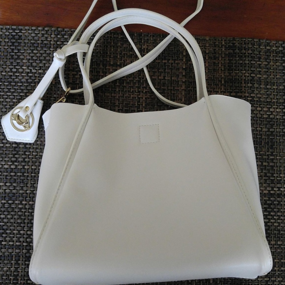 Poverty Flats White Shoulder Bag